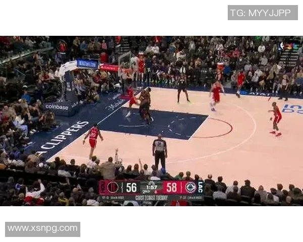 快船大胜小牛，莱昂纳德砍下全队最高35分，掌控全场！